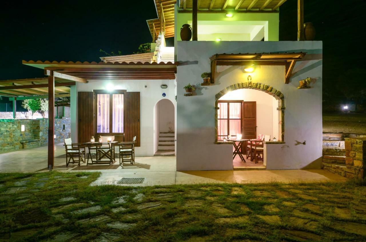 Theonis Villas Moutsoúna Dış mekan fotoğraf